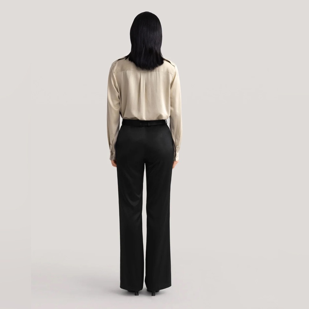 LILYSILK The Albo Micro-Flare Pants - Picture 4 of 9
